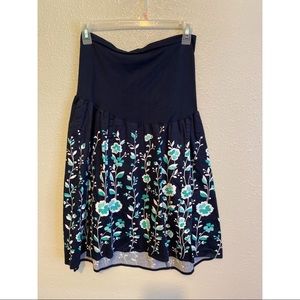 Maternity skirt